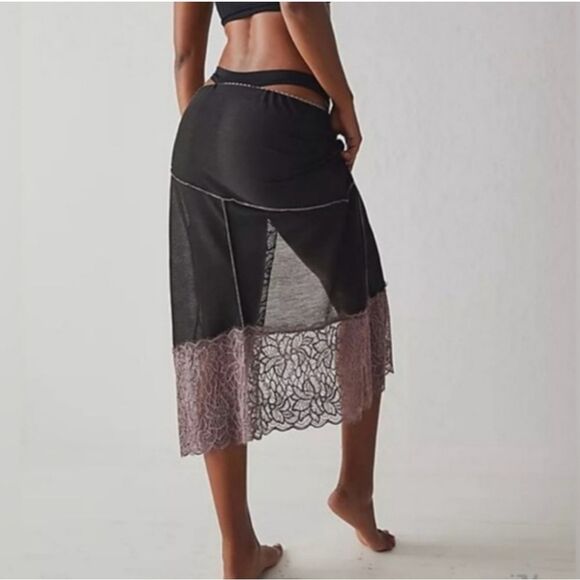 - 🆕️ Free People Intimately Into You Half Column Slip - Picture 3 of 7